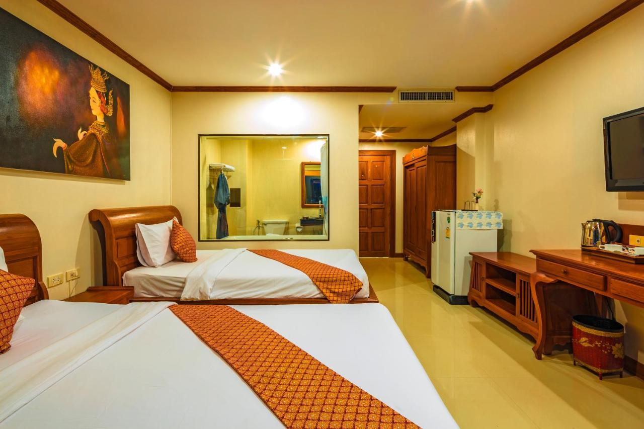 Patong Heaven Hotel Buitenkant foto