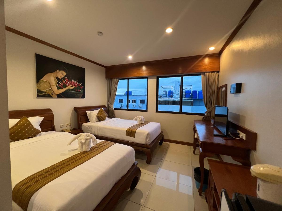Patong Heaven Hotel Buitenkant foto