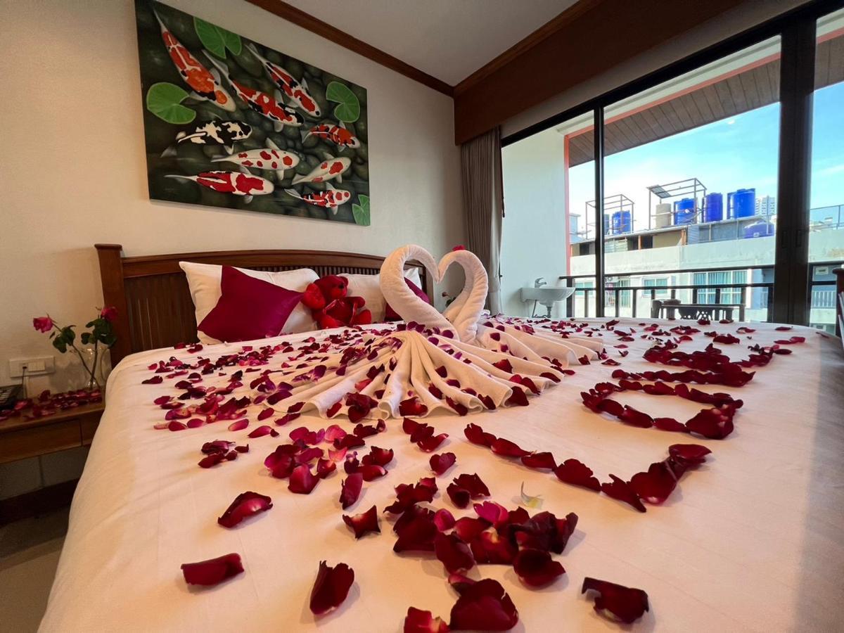 Patong Heaven Hotel Buitenkant foto