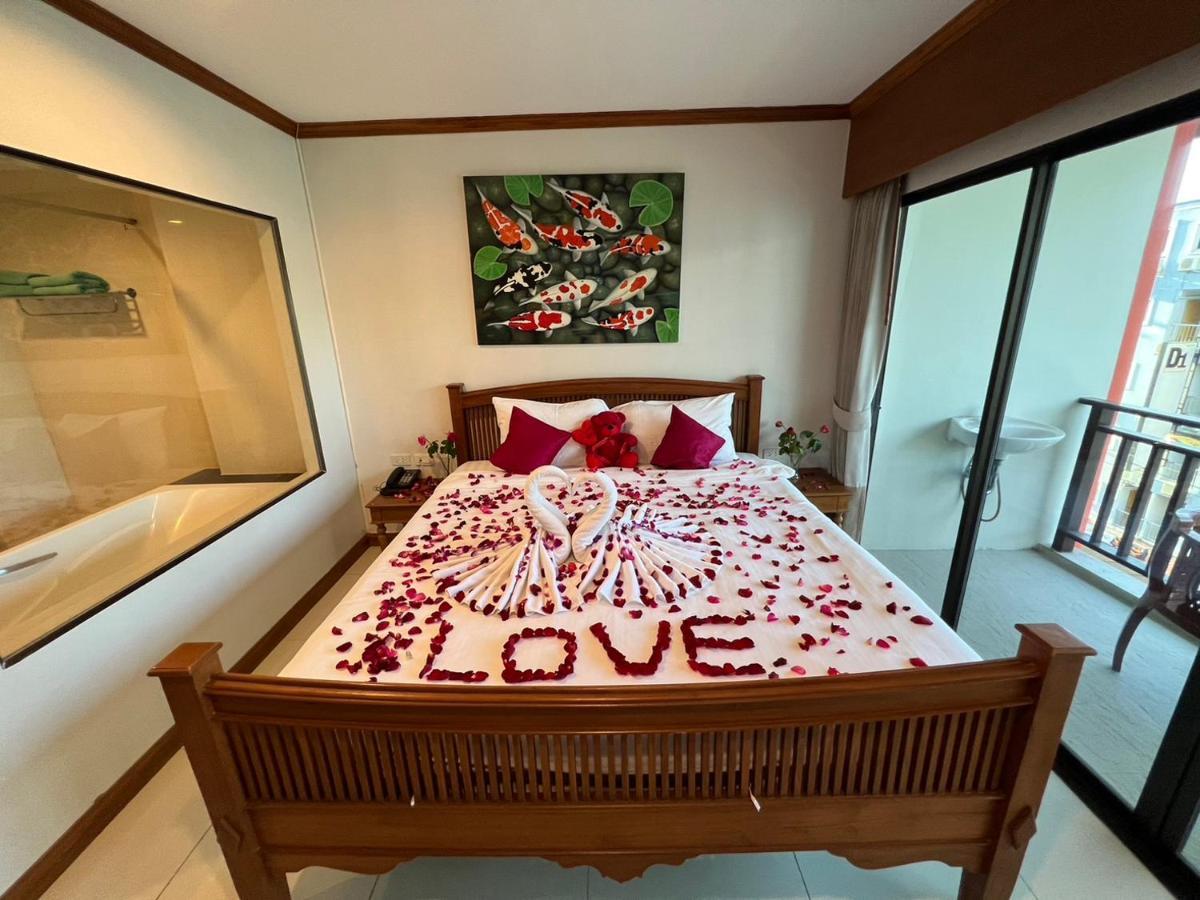 Patong Heaven Hotel Buitenkant foto